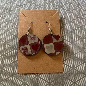 Heart Patterned Round Earrings